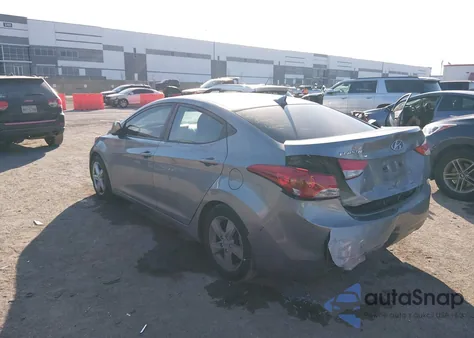 2013 Hyundai Elantra Gls from USA, damaged, VIN KMHDH4AE4DU739037